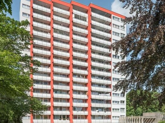 Mit Blick über Braunschweig - Teilsanierte 3-Zimmer-Wohnung mit Balkon!