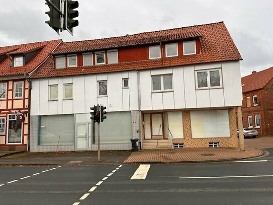 Zweifamilien-Wohnhaus inkl. Gewerbeeinheit in Katlenburg-Lindau