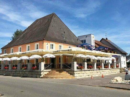 Langfristig verpachtetes Hotel in Seegemeinde