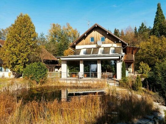 Landsitz (ehemaliges Sacherl) in der Waldnatur in absoluter Alleinlage Nähe Osterhofen