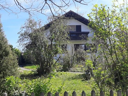 Schnuckelige 2-Zimmer-Wohnung Souterrain in Utting in ruhiger Lage