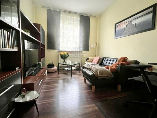 RUDNICK bietet HERRENHAUSEN: gut geschnittene und gepflegte 2-Zimmer Wohnung
