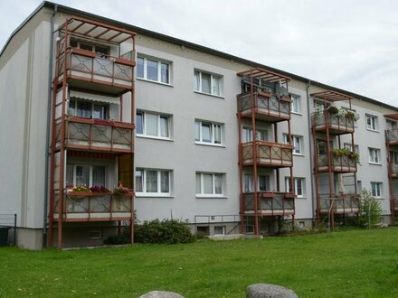 Mehrfamilenhaus mit 12 Wohneinheiten mit Balkon auf 1.856 m² Grundstück mit Baumöglichkeit
