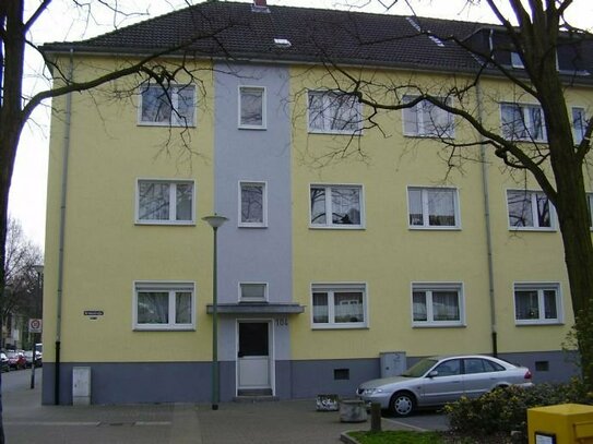Gemütliche 2,5 Zimmer Dachgeschoß-Wohnung in Schalke