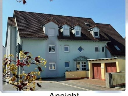 Sonnige 2 Zimmer Wohnung mit großem Balkon und Garage