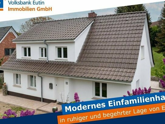 Willkommen in Ihrem neuen Zuhause: Modernisiertes Einfamilienhaus mit Charakter und Komfort in Eutin