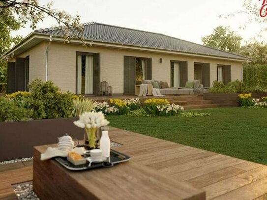 Geräumiges Bungalow-Wohnen an attraktiver Adresse: Ihr neues Zuhause mit Stil