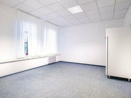 Büro/Ausstell.flächen in Karlstadt zvm, zentrale Lage, ca. 300qm, teilbar