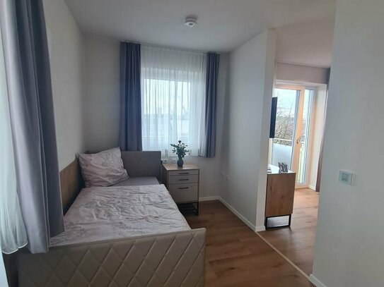 Pflegegerecht möbliertes 2-Zimmer Apartment 3 im Seniorenzentrum Frontenhausen mit offener Wohnküche & Terrasse - Selbs…