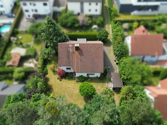 Traumhafte Lage am Waldrand - freistehendes Einfamilienhaus - Cadolzburg