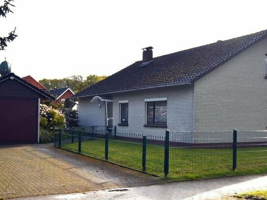 Bungalow mit großem Grundstück in Westerstede-Ocholt