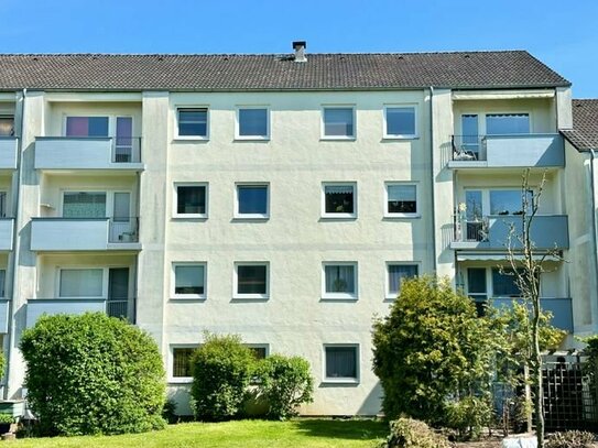 Gut geschnittene + helle 4-Zimmer-Wohnung mit Balkon in ruhiger & zentrumsnaher Lage