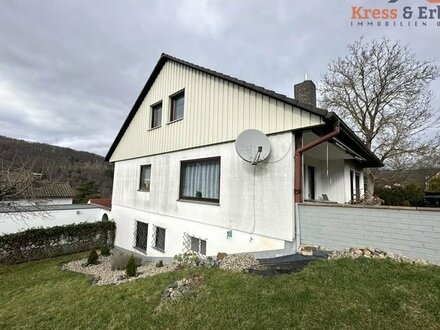 Vermietetes Einfamilienhaus mit großem Garten und Ausbaureserve in Bad Brückenau