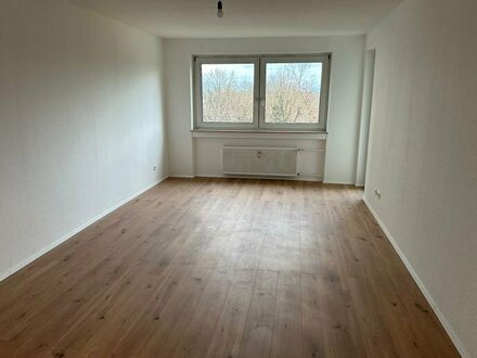 Großzügige 3-Zimmer-Wohnung mit Südbalkon und Außenstellplatz in Maintal Bischofsheim