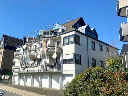 Im Herzen von Lindlar: vermietete 3-Zimmer Wohnung mit Balkon und Tiefgaragenstellplatz