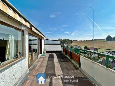 Gemütliche Maisonettewohnung mit großer Dachterrasse und traumhafter Aussicht