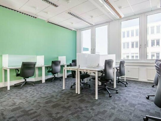 Buchen Sie einen reservierten Coworking-Arbeitsplatz oder Hot Desk in Regus STEP