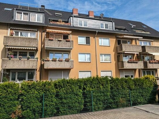 Derzeit RESERVIERT! Tolle Maisonette-Wohnung mit Balkon und PKW-Stellplatz