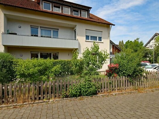 Ruhig gelegenes Mehrfamilienhaus mit freier Wohneinheit