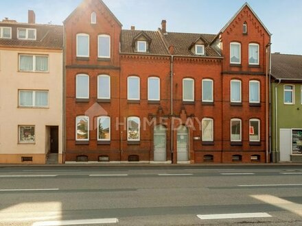 Mehrfamilienhaus mit 3 Wohneinheiten, Garten und Wannenbädern in Peine