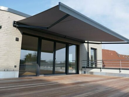 Hell, modern und exklusiv! Penthouse mit Südwest-Dachterrasse über den Dächern von Stade!