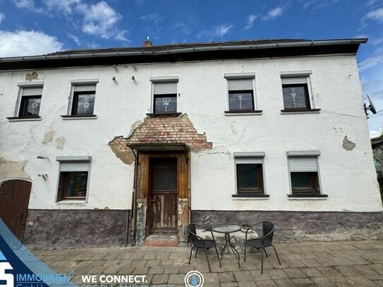 Einfamilienhaus mit sehr viel Potenzial in Hedersleben