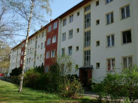 Schöne 2-Zimmerwohnung in Berlin Siemensstadt (2020 saniert)