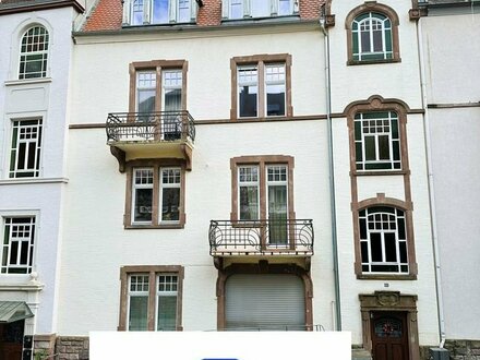 Wunderschöne, helle Altbau Maisonettewohnung auf 130m² direkt neben dem SWR in Baden-Baden