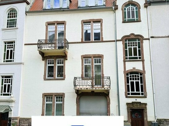 Wunderschöne, helle Altbau Maisonettewohnung auf 130m² direkt neben dem SWR in Baden-Baden