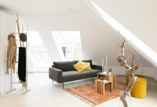 Traumhaftes modernes möbliertes Apartment mit Dachterrasse in zentralem Stadtteil von Augsburg