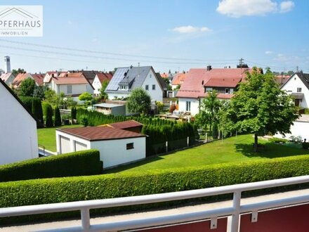 3 Zimmer Dachgeschosswohnung mit Süd-West Balkon und Tiefgaragenstellplatz