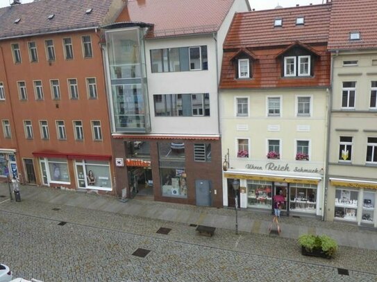 gemütliche Wohnung im liebevoll sanierten Altbau ab sofort zu beziehen