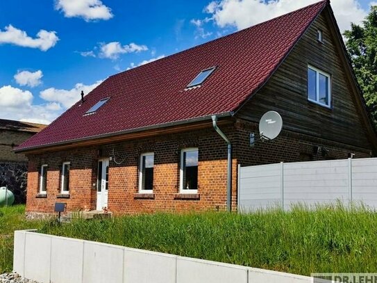 Dr. Lehner Immobilien NB - Ostseenähe - Saniertes Bauernhaus auf großem Grundstück