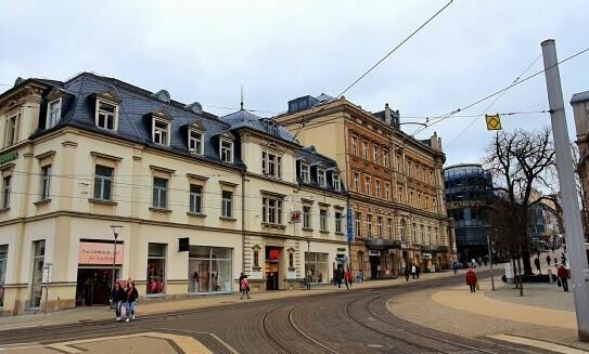 * Arbeiten im Zentrum von Plauen in Wohlfühlatmosphäre! Büro-/Praxisräume