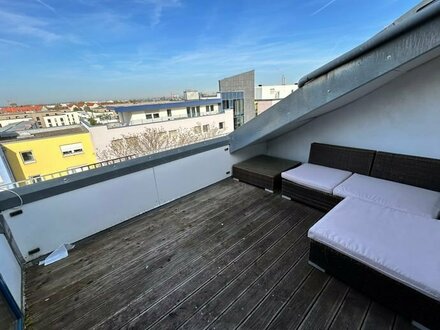 2,5 Zimmer Wohnung in Maxfeld mit schöner Dachterasse (teilmöbliert)