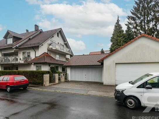 Exklusive 3-Zi. - Eigentumswohnung mit Balkon und Garage in attraktiver Lage von Hersbruck