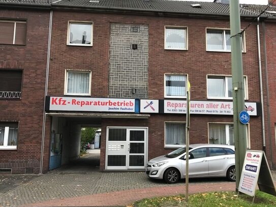 Beeck. 2 Zimmerwohnung mit großem Balkon zu vermieten.