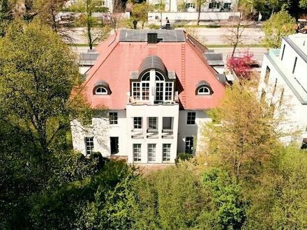 Bogenhausen- zw. Normannen- u. Effnerplatz; exklusive, klassische 6- Zi.- Büroetage in respräsentativer Stadtvilla