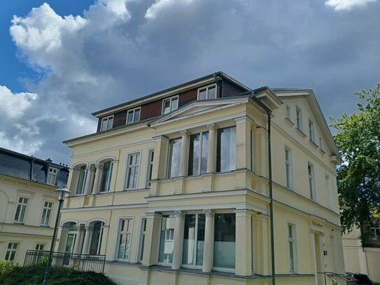 Gepflegte Ferienwohnung mit seitlichem Meerblick im Kaiserbad Heringsdorf