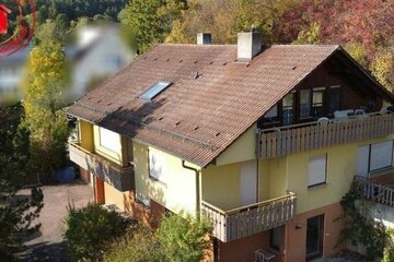 Mehrfamilienhaus in bevorzugter Wohnlage mit herrlichem Blick ins Taubertal