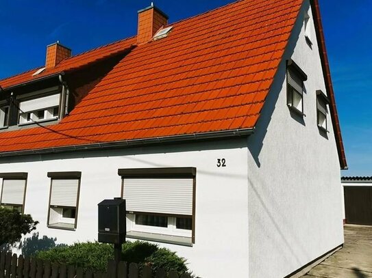 gemütliches Einfamilienhaus (DHH) in ruhiger Lage in Ebersdorf bei Löbau mit 800 qm Grundtsück