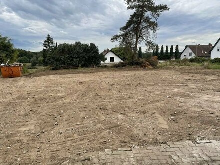 Grundstück in bester Lage für individuell geplantes Doppelhaus, Einfamilienhaus oder Zweifamilienhaus!