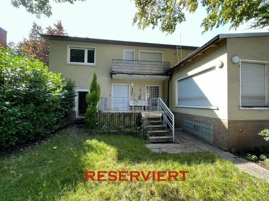 RESERVIERT - "Endlich Familienfreundlich wohnen!" Charmantes Einfamilienhaus mit Terrasse, Balkon, Garten und Garage in…