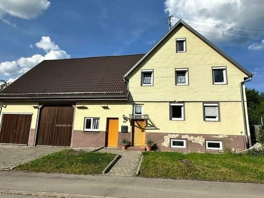 Wohnhaus mit Scheune in Deißlingen/Lauffen
