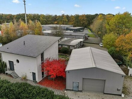 ***Europa-Makler*** Sehr geräumiges Architekten Haus mit Gewerbehalle, gelegen in Nordhorn!!!