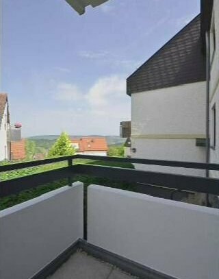 Grosszügige Helle, möblierte Wohnung mit zwei Balkonen in Stuttgart Sillenbuch