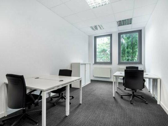 Privater Büroraum ganz auf Ihre individuellen Unternehmensbedürfnisse angepasst in Regus Südwestpark