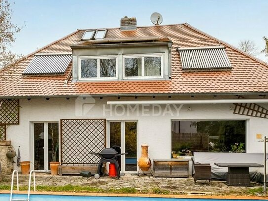 Idyllisches Einfamilienhaus mit vielfältigen Annehmlichkeiten, Sauna, Kamin und Garten