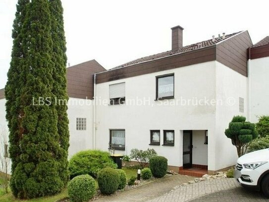 Reihenmittelhaus mit Garage in ruhiger schöner Lage von Lebach - vermietet