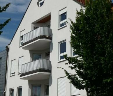 **4 Zimmer-Wohnung mit Balkon in Arnsberg-Neheim**